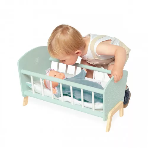 Lit en bois pour poupon, mobilier accessoire poupon, lit vert, jouet imitation enfant dès 3 ans JANOD