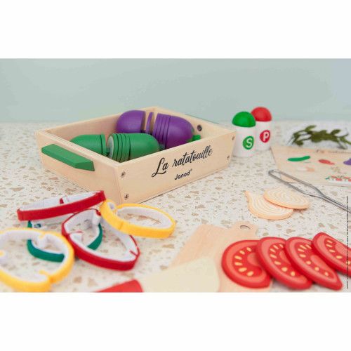 Dinette enfant, set cuisine jouet en bois et feutrine, ratatouille, 32 accessoires, jouet imitation pour enfant dès 3 ans JANOD