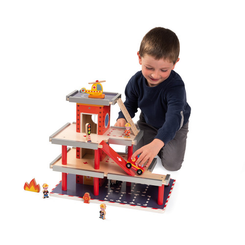 Caserne de Pompiers en bois, garage, figurines, imagination enfant à partir de 3 ans JANOD