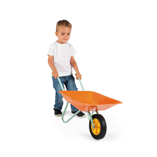 kids steel wheelbarrow