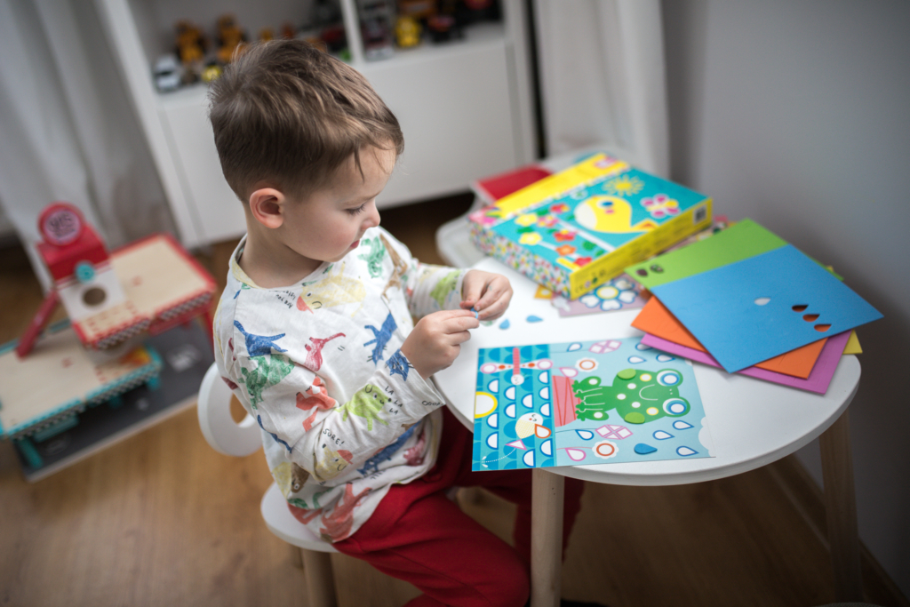 Jeu De Gommette Et Motricite Fine Janod