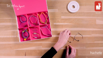 Kit creativo – Crear 13 pulseras de la amistad