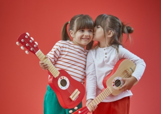 Quels instruments choisir pour accompagner l’éveil musical de son enfant ?