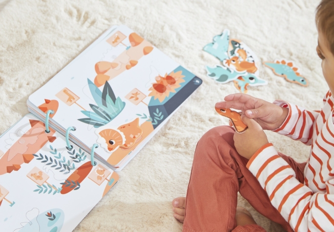Busy book, busy board : ces jeux qui stimulent l’autonomie dès le plus jeune âge